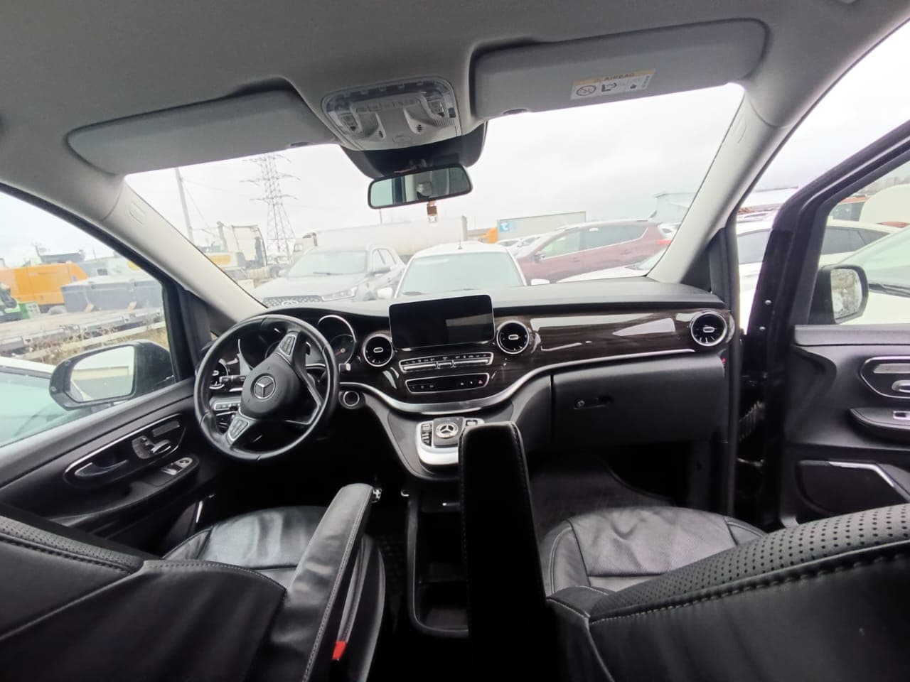 Mercedes-Benz V - 5