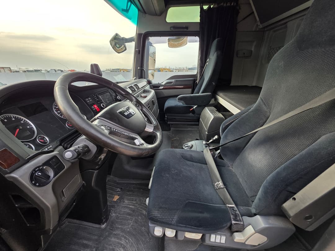 MAN TGX 4X2 Седельный тягач - 6
