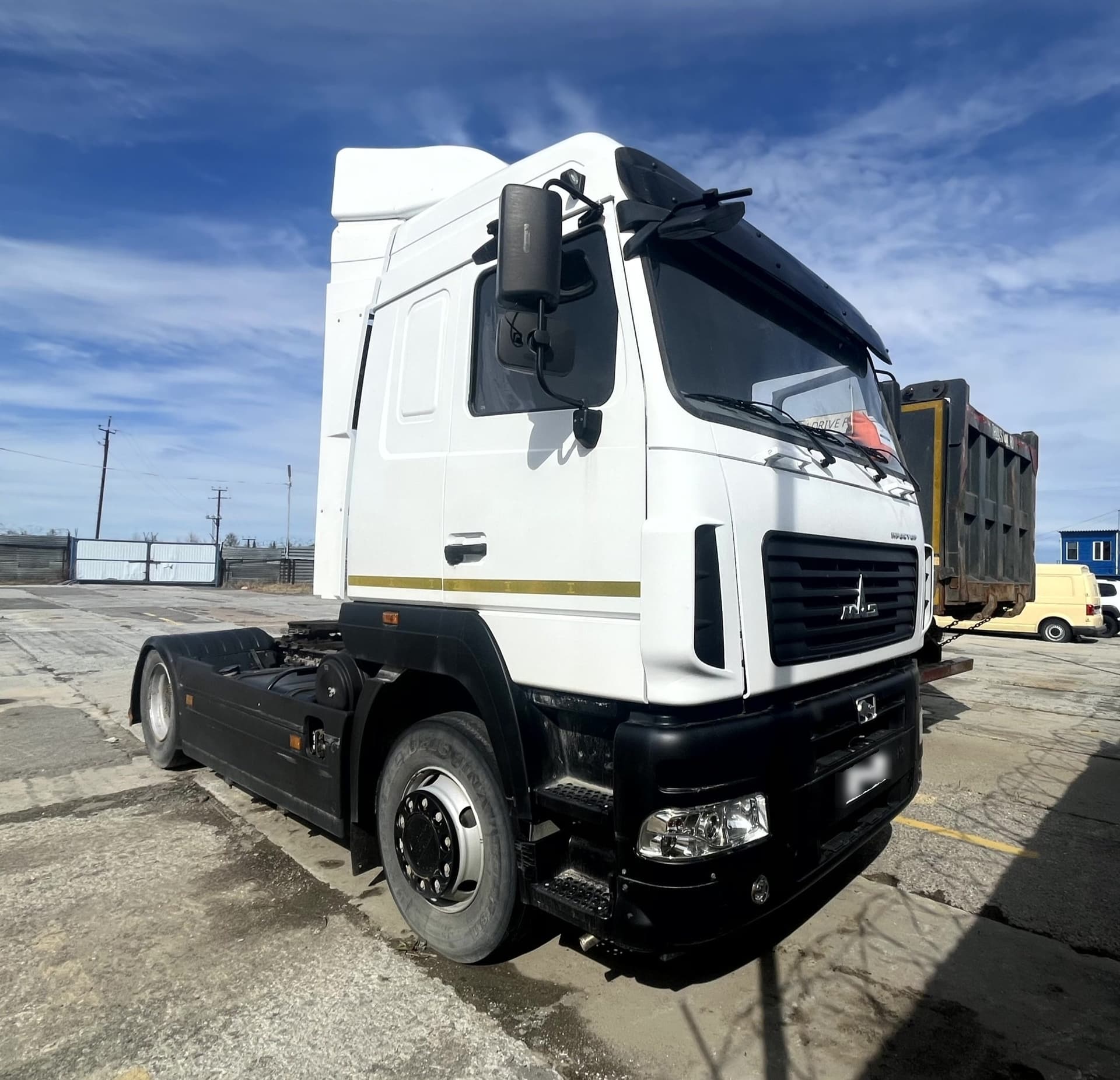 МАЗ 5440 4X2 Седельный тягач - 2