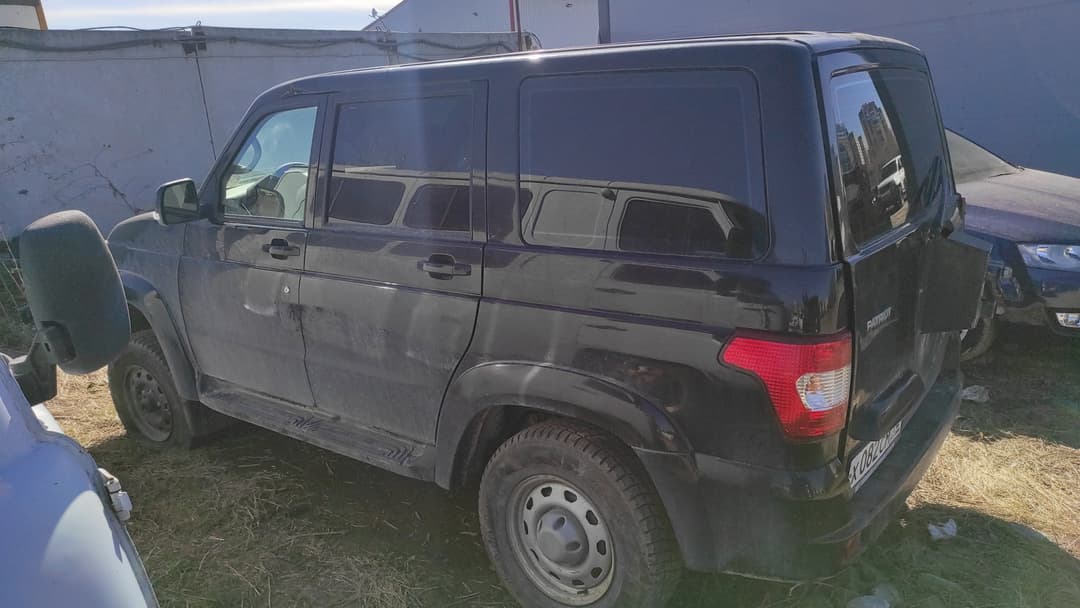 UAZ PATRIOT - 4