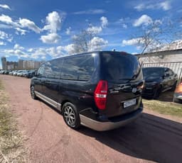 Hyundai H-1 - 4