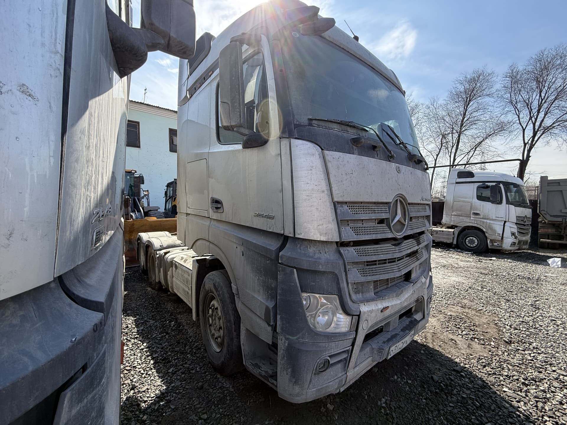 Mercedes-Benz Actros 6x4 Седельный тягач - 2