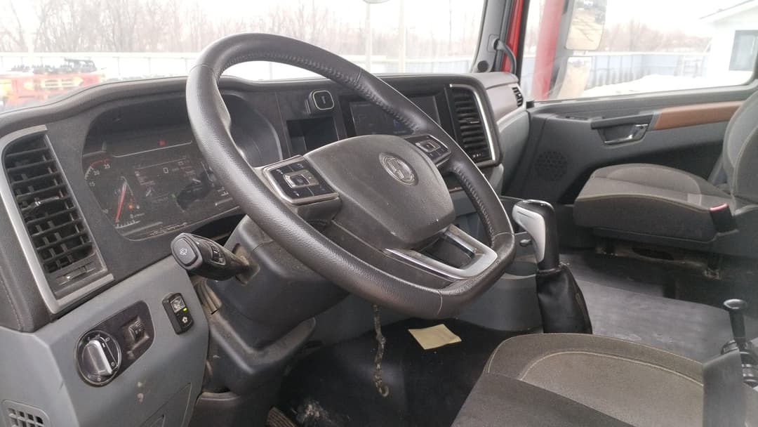 Shacman (Shaanxi) SX* 8x4 Самосвал - 5