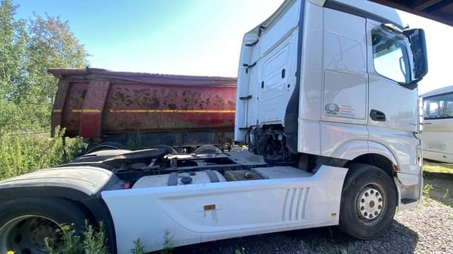 Mercedes-Benz Actros 4x2 Седельный тягач - 3