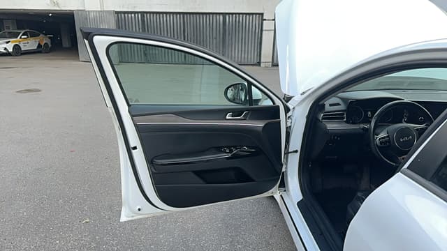 KIA K5 - 7