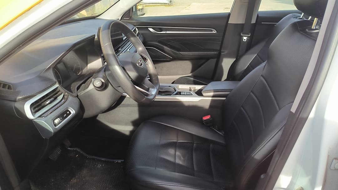 Geely Emgrand 7 - 6