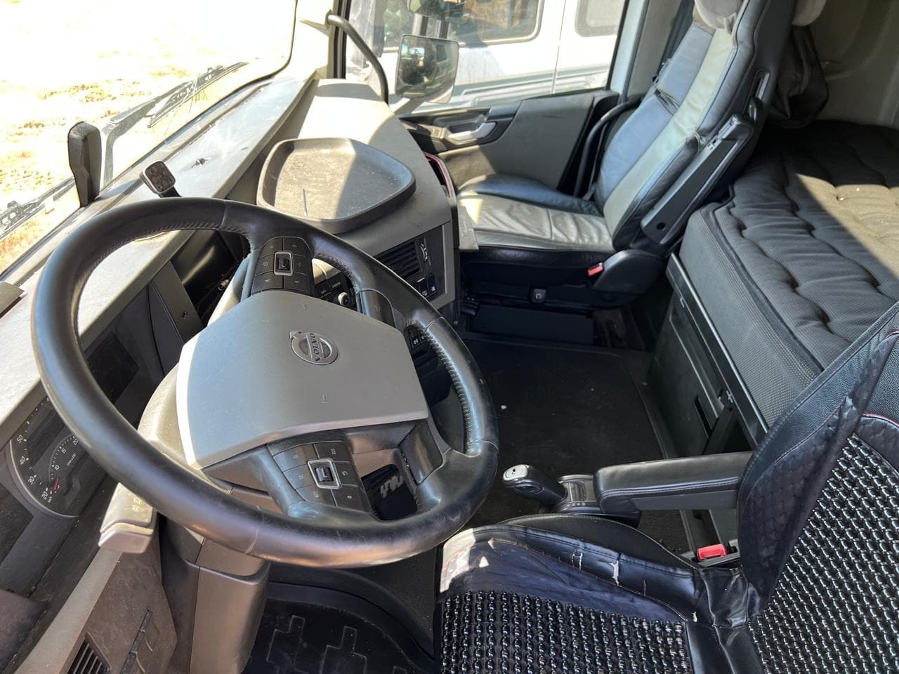 Volvo FH 6x2 Седельный тягач - 5