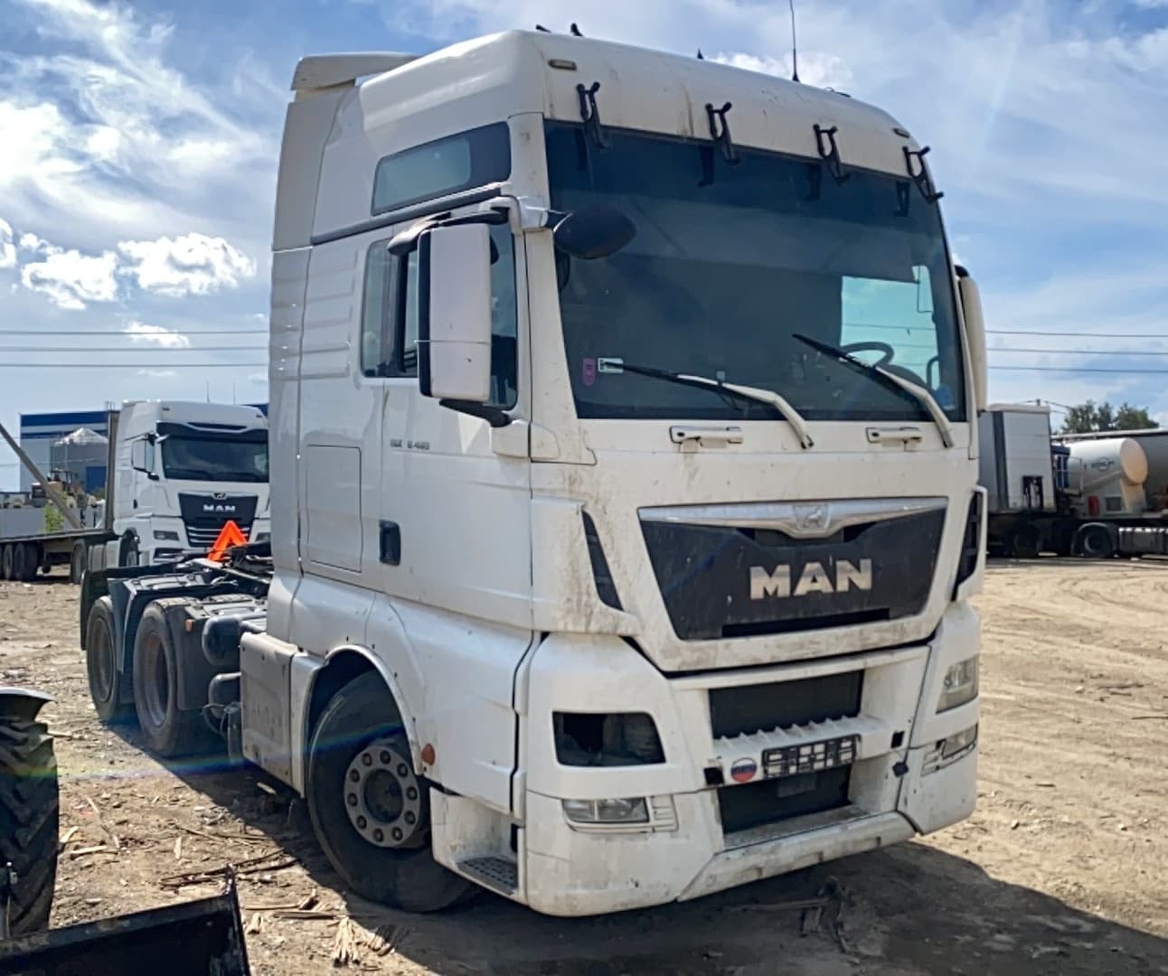 MAN TGX 6x2-2 Седельный тягач - 2