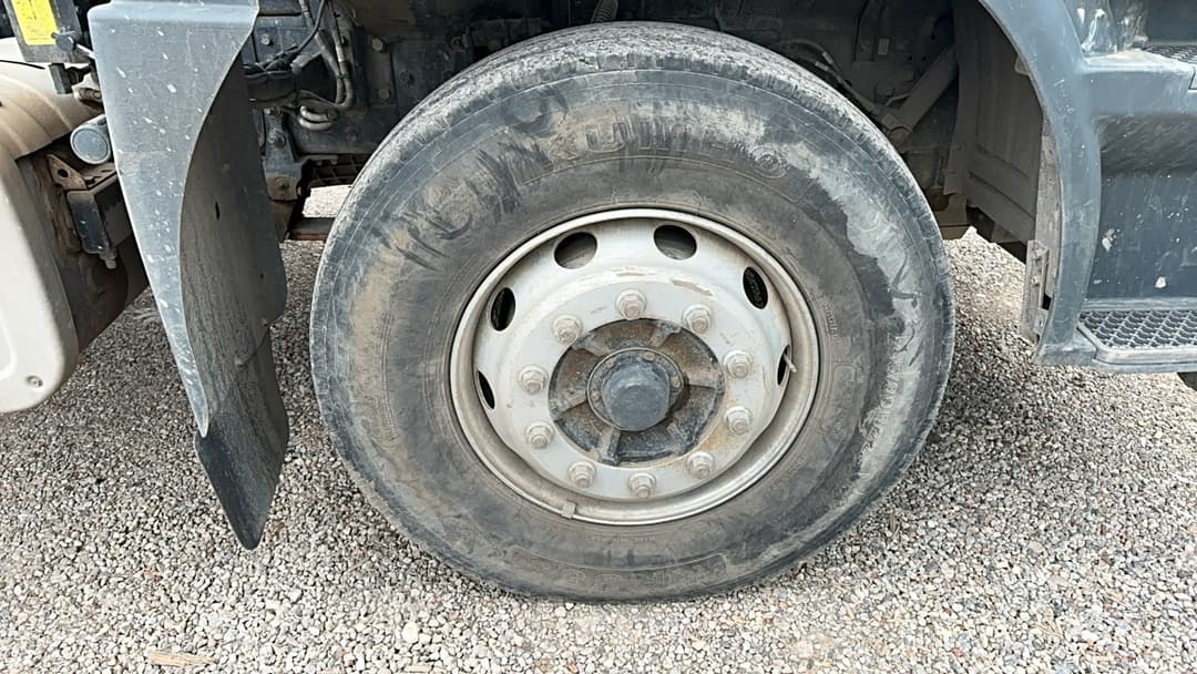 Спм Авто 73275* Daewoo NOVUS 4x2 Бортовой с КМУ - 8