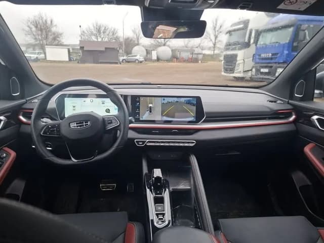Geely Coolray - 5