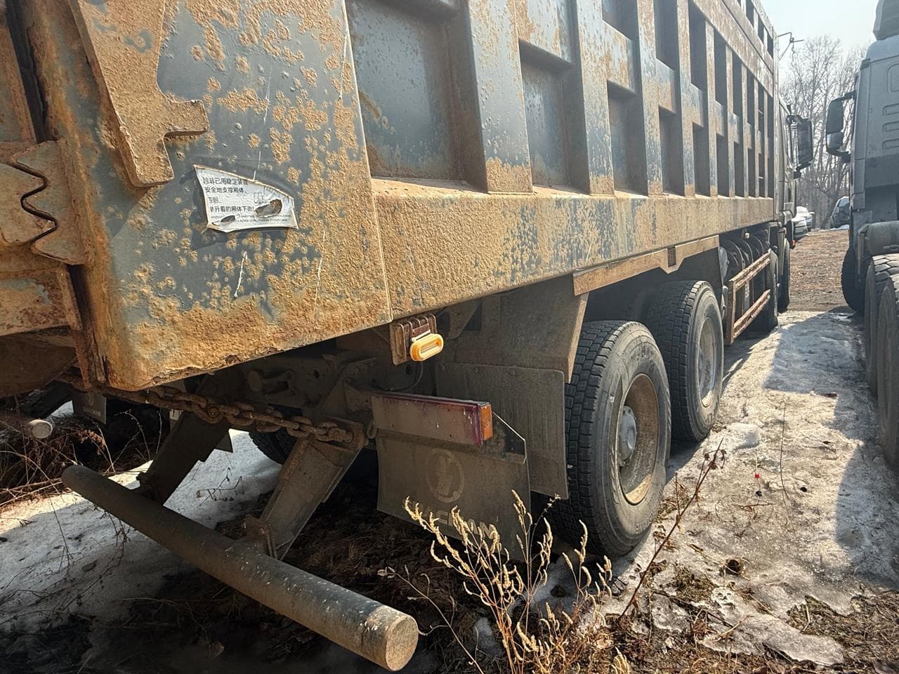 Shacman (Shaanxi) SX* 8x4 Самосвал - 3