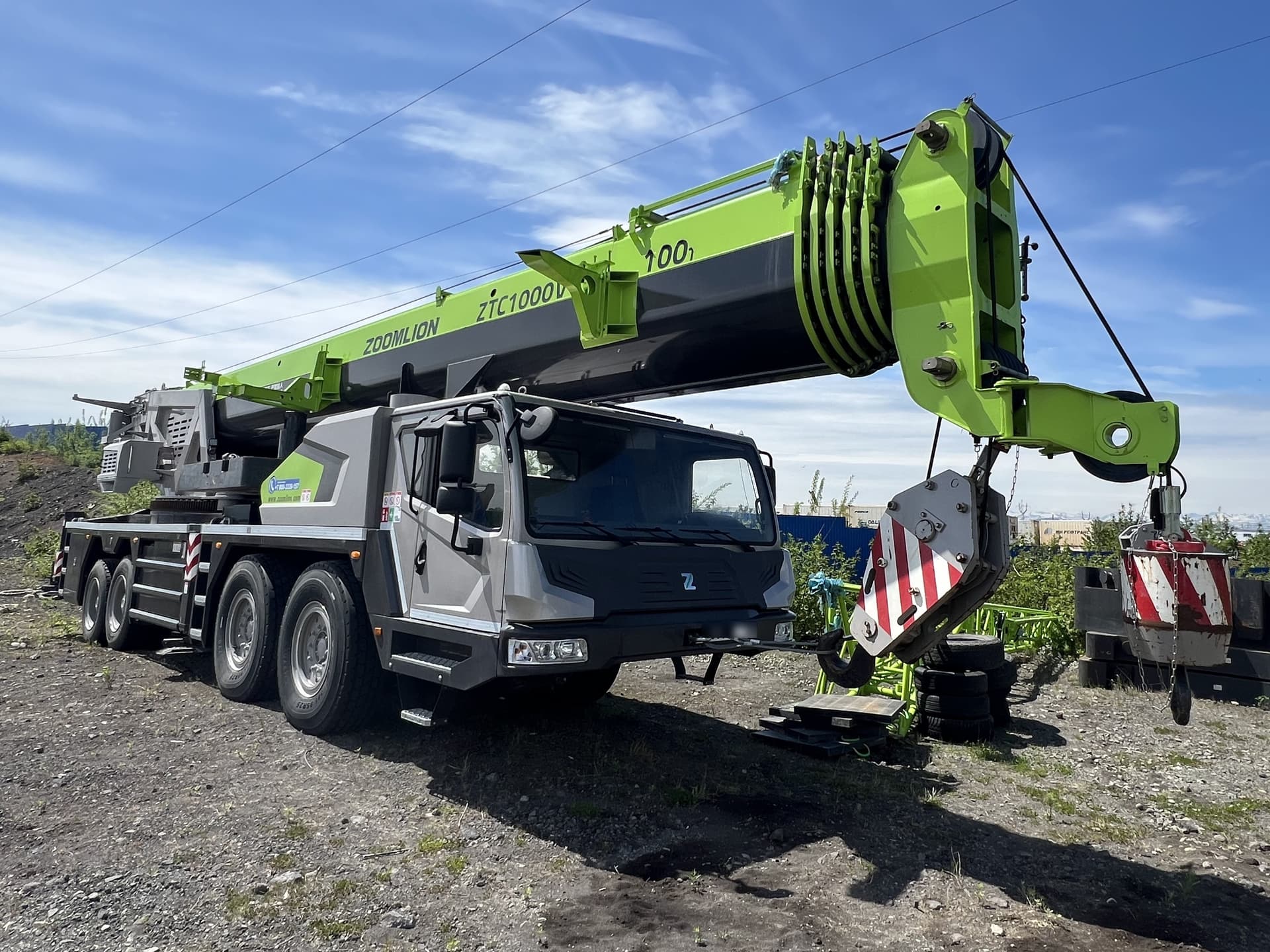 Zoomlion ZTC* 8x4 Автокран - 2