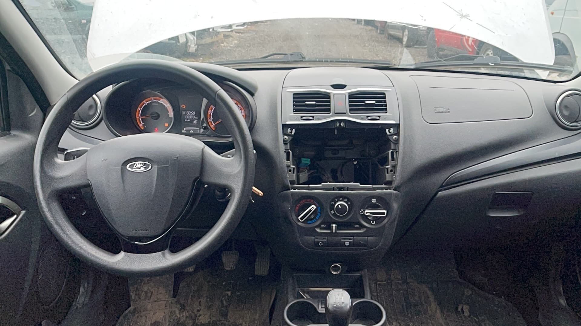 Lada Granta Cross - 5