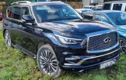 Infiniti QX80 - 2