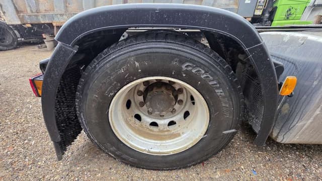Sitrak C7H 4x2 Седельный тягач - 10