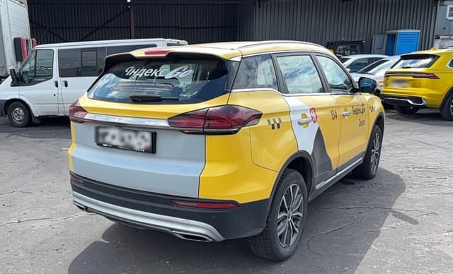 Geely Atlas Pro - 3