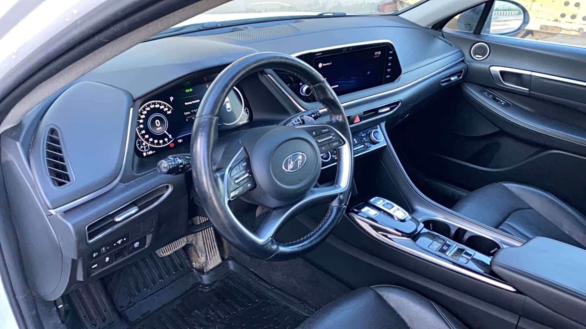 Hyundai Sonata - 6