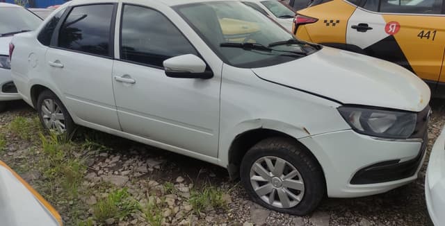 Lada Granta седан - 1