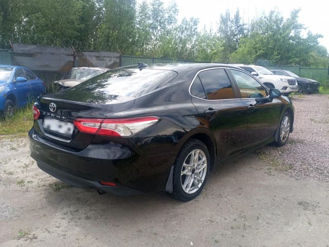 Toyota CAMRY - 3