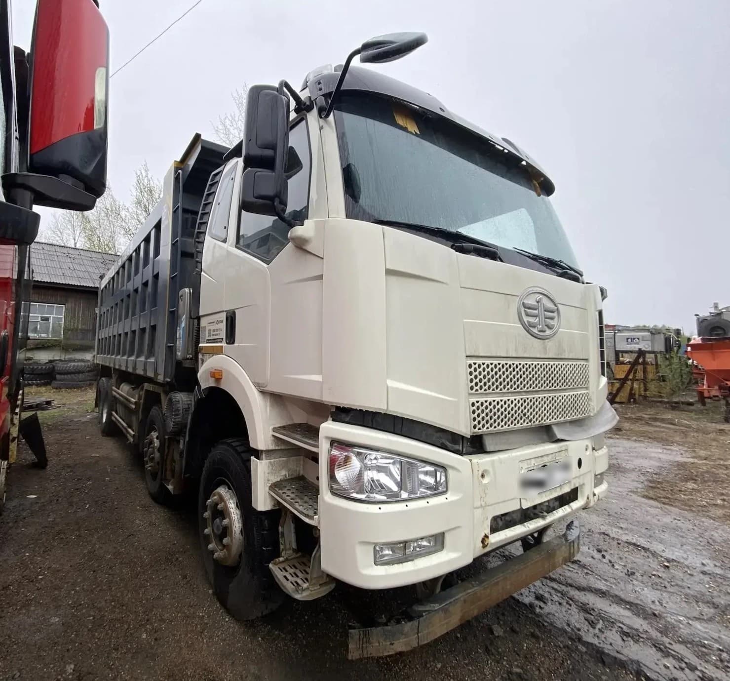 FAW J6 8x4 Самосвал - 2