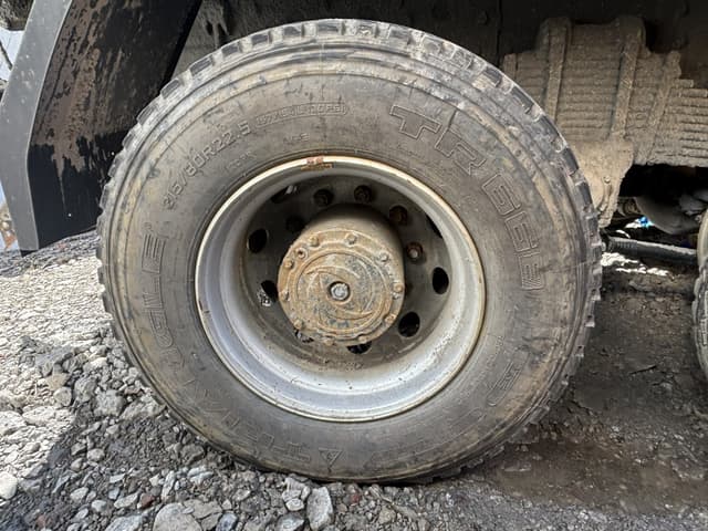 Dongfeng KC 8x4 Самосвал - 8