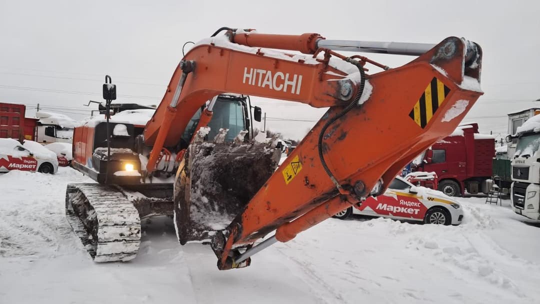 Hitachi ZX200 Экскаватор - 2