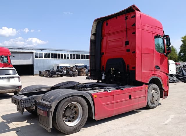Shacman (Shaanxi) SX* 4x2 Седельный тягач - 3