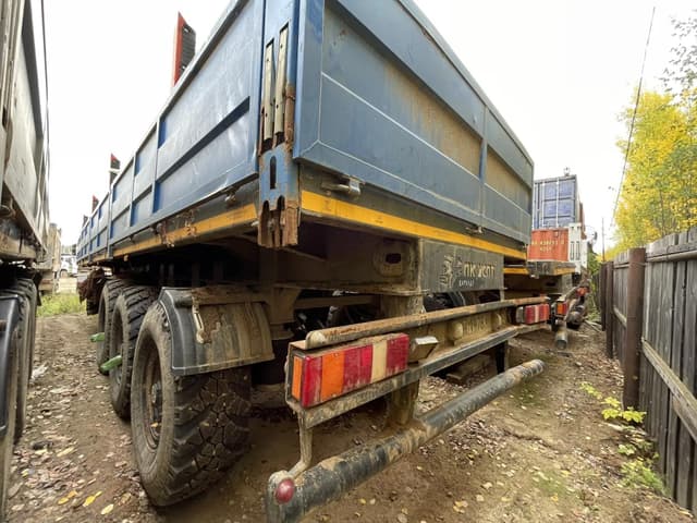 Производственная Компания Универсальной Спецтехники 4679* Полуприцеп бортовой - 4