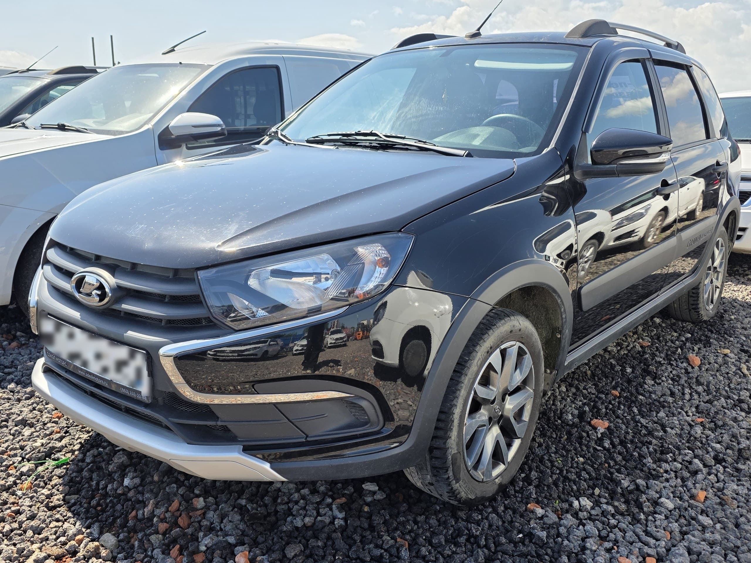 Lada Granta Cross - 1
