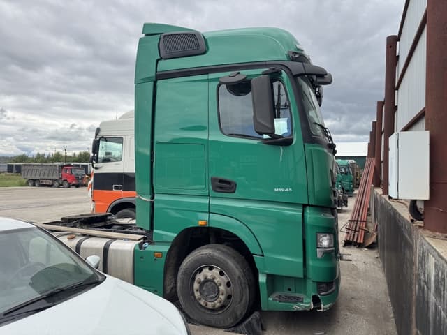 Камаз 54901 4x2 Седельный тягач - 2