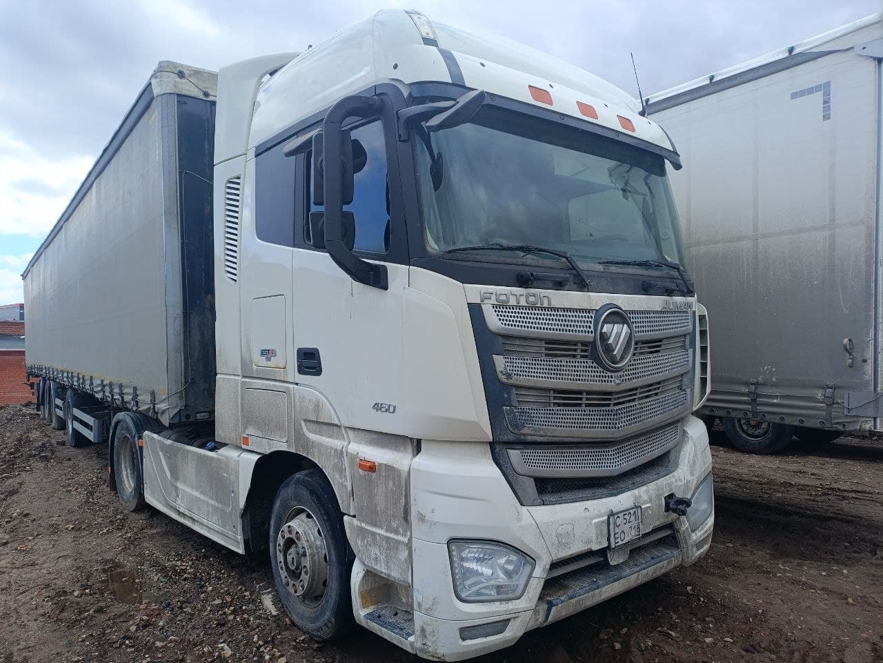Foton AUMAN 4x2 Седельный тягач - 2