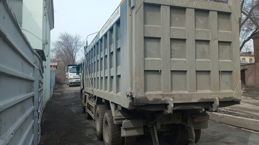 FAW J6 8x4 Самосвал - 4