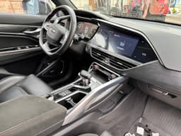 Geely Tugella - 6