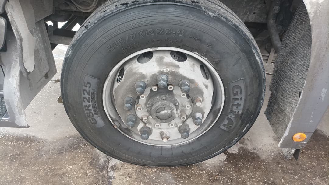 Foton AUMAN 4x2 Седельный тягач - 10
