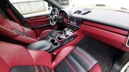 Porsche Cayenne - 6