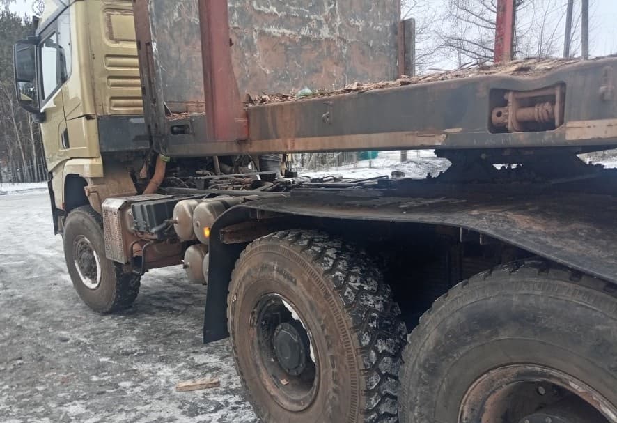 Shacman (Shaanxi) SX* 6x6 Седельный тягач - 4