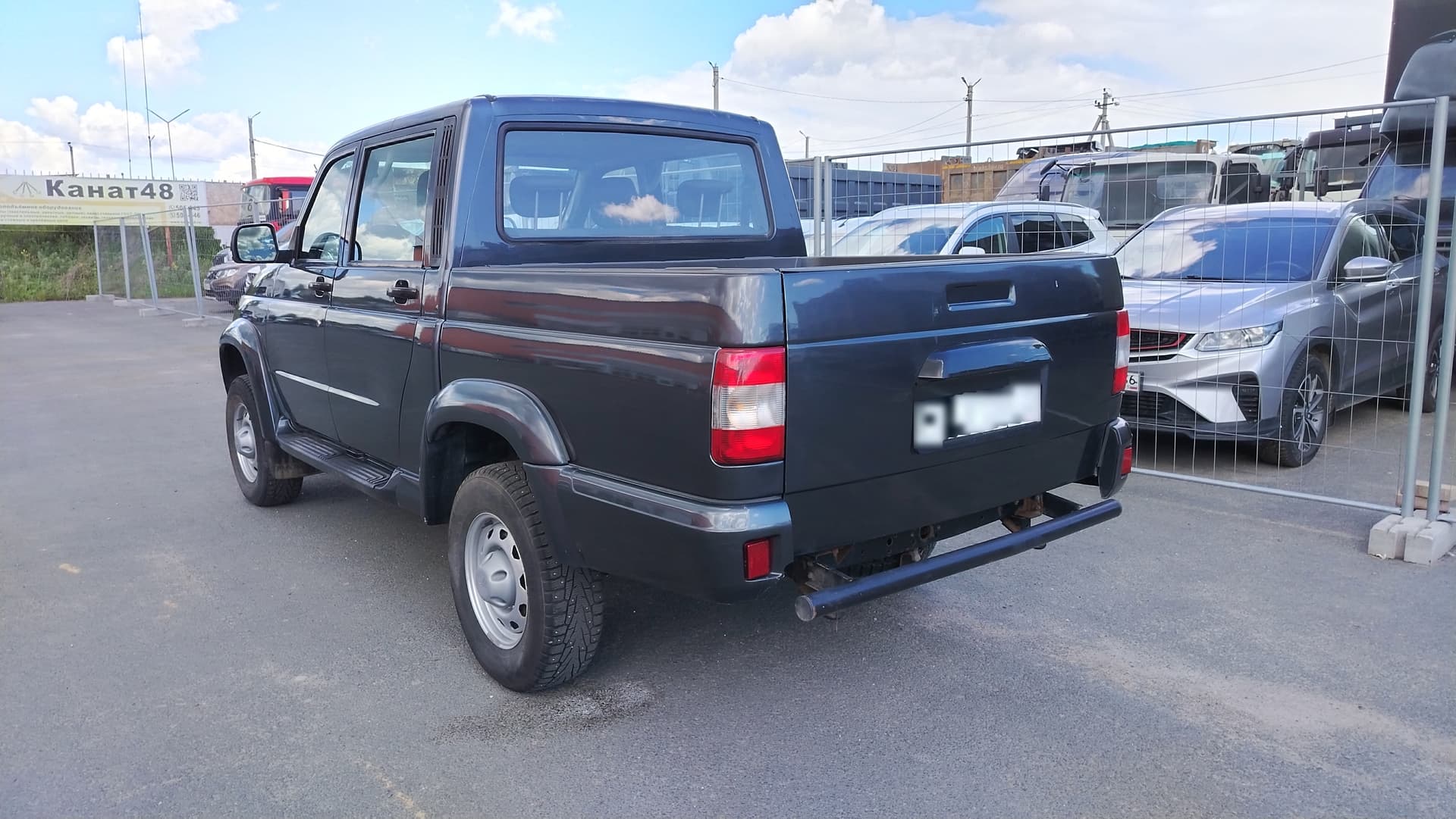 UAZ Pickup - 4