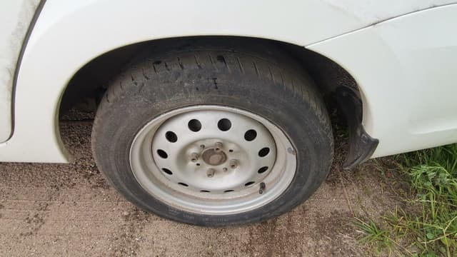 Lada Granta седан - 10