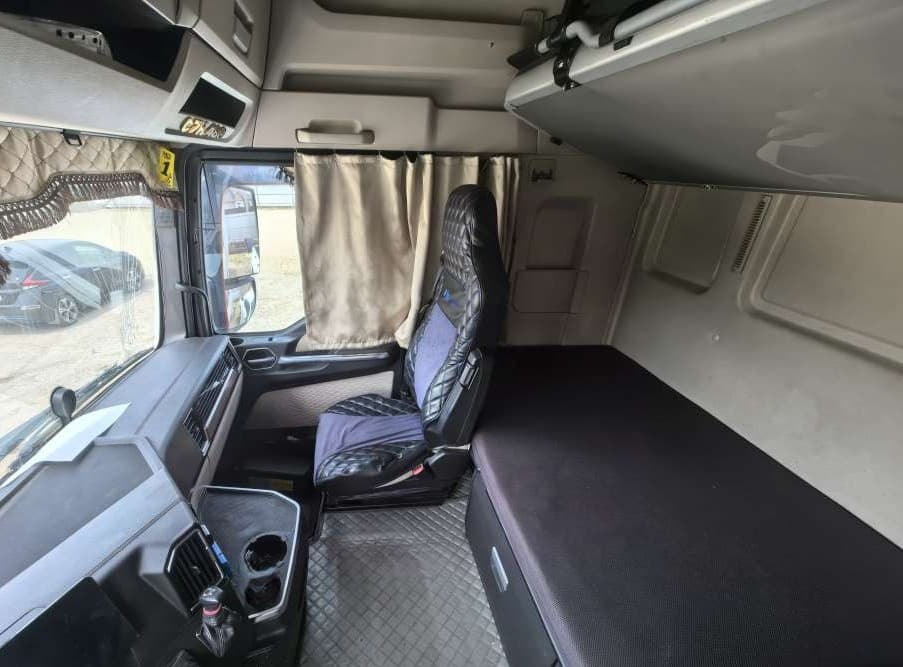 Sitrak C7H 4x2 Седельный тягач - 9