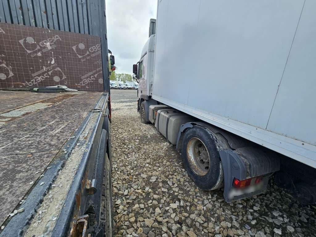 Mercedes-Benz Actros 4x2 Седельный тягач - 4