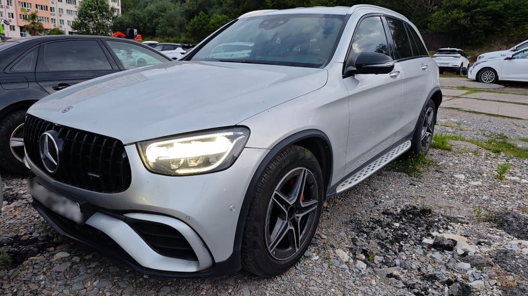 Mercedes-Benz GLC - 1
