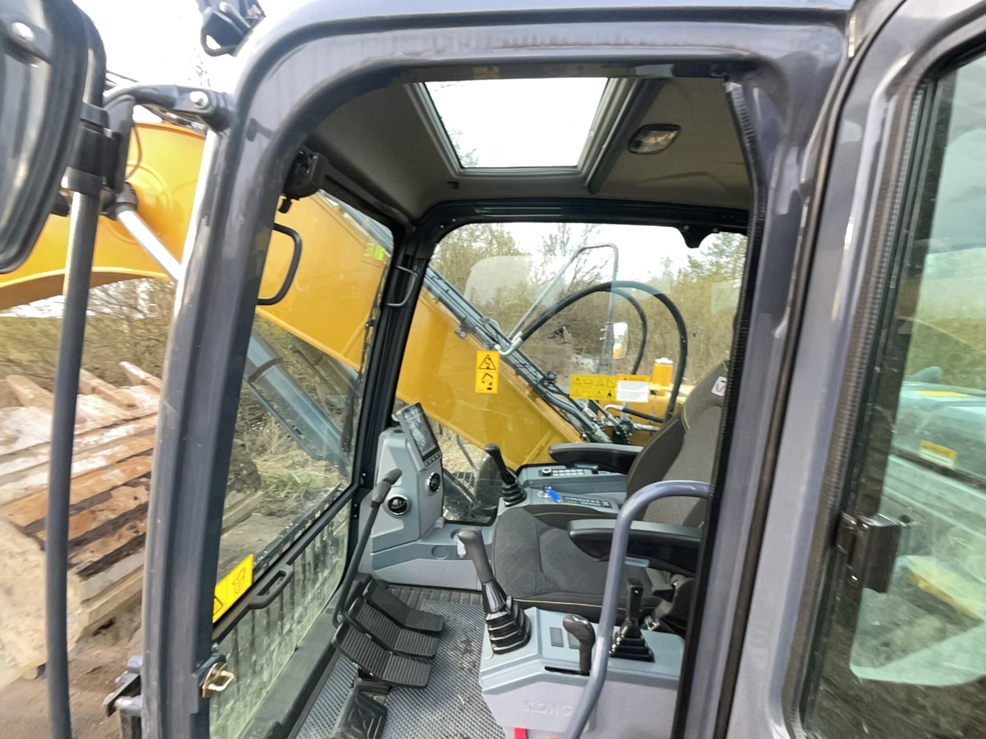 Xcmg XE180* Экскаватор - 5