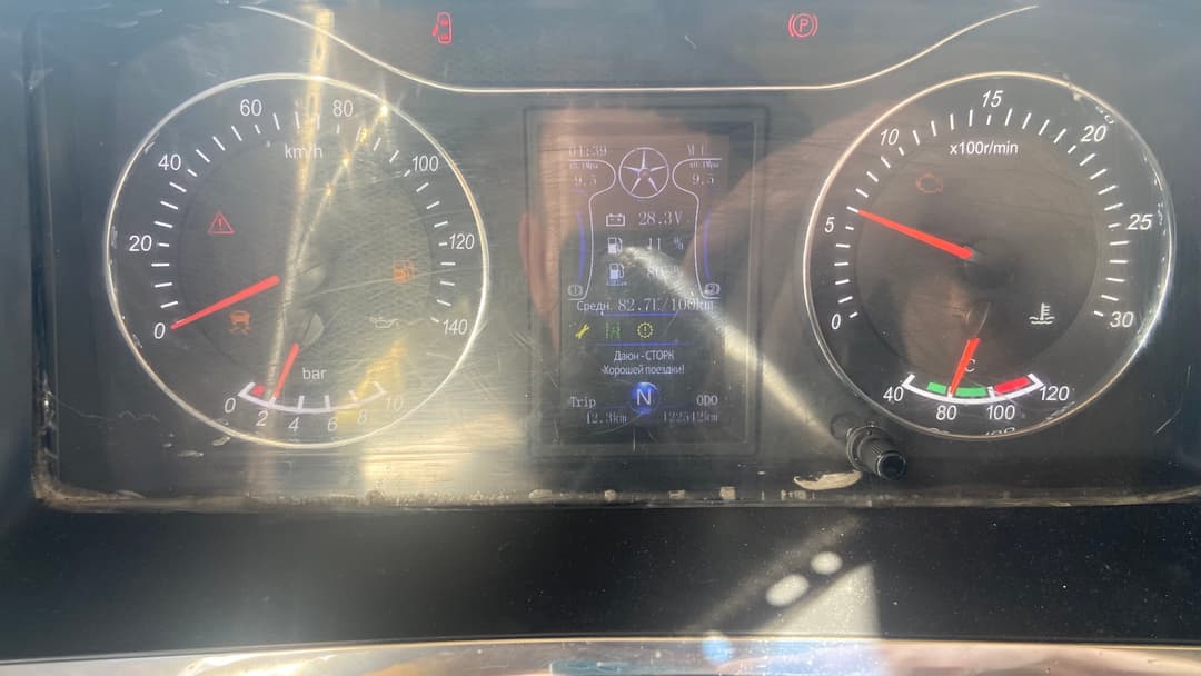 Dayun CGC4180 4x2 Седельный тягач - 6
