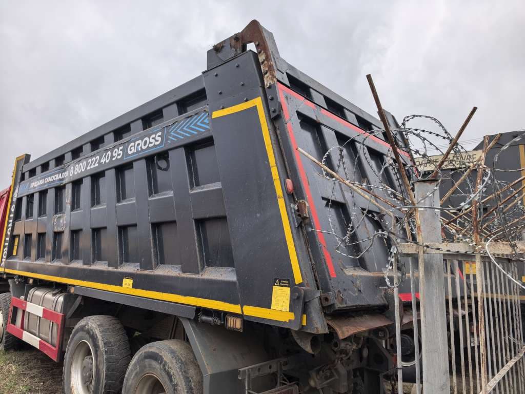 Howo T5G 6x4 Самосвал - 4