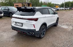 Geely Coolray - 3