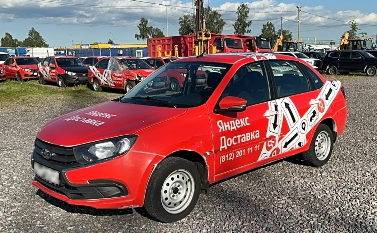 Lada Granta седан - 1