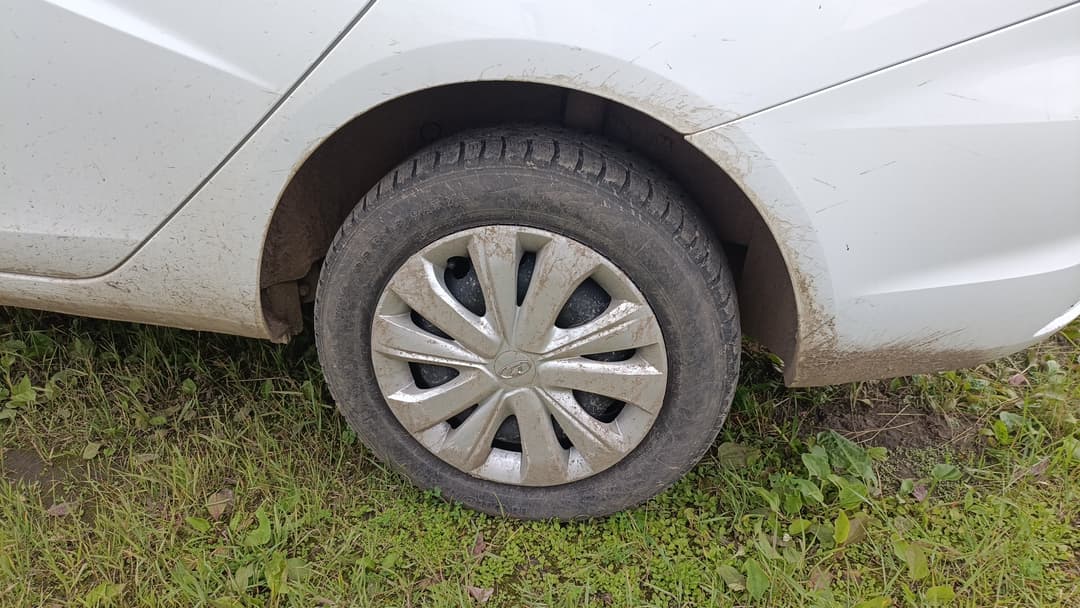 Lada Vesta седан - 9