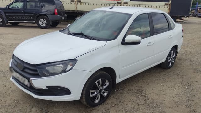 Lada Granta седан - 1