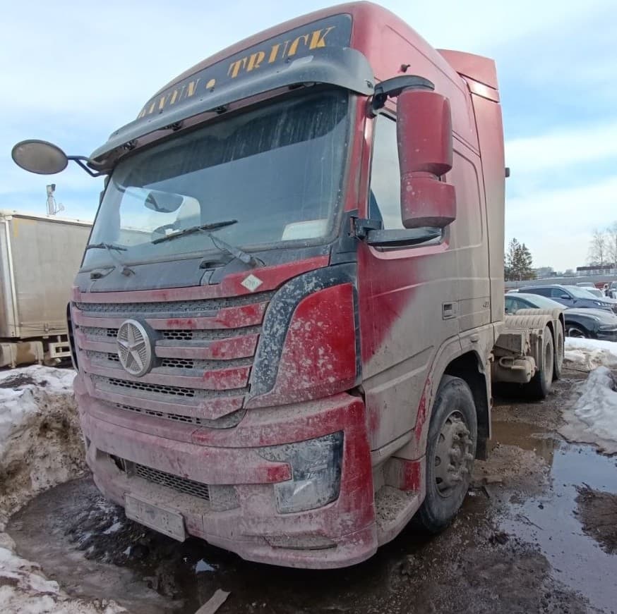 Dayun CGC4250 6x4 Седельный тягач - 1