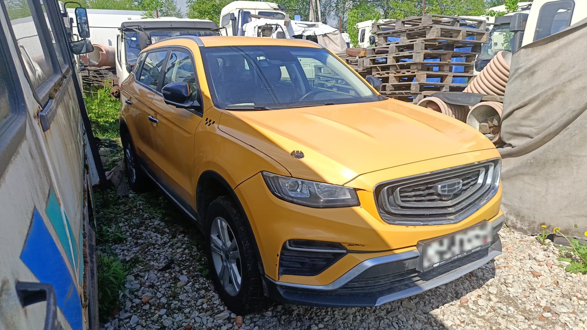 Geely Atlas Pro - 2